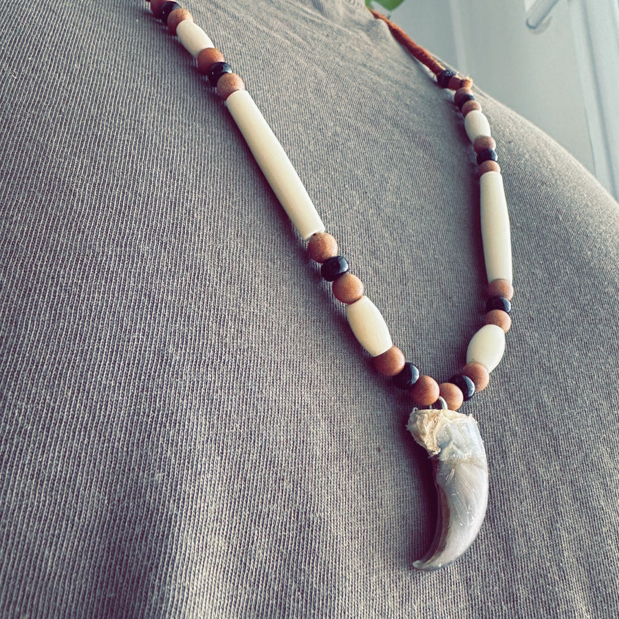 Authentic bear claw necklaces – Indigenous handcrafted creation