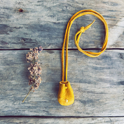 Sac de médecine de l’Orignal fait à la main – présence et résilience